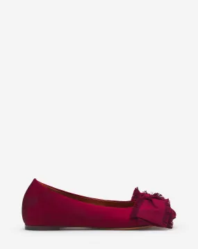 BALLERINA FLAT WITH A SATIN BOW