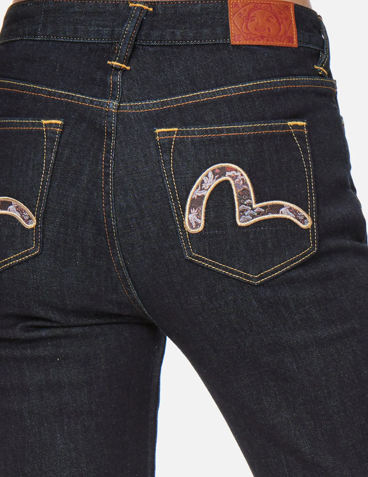 Brocade Seagull Embroidered Straight-cut Jeans