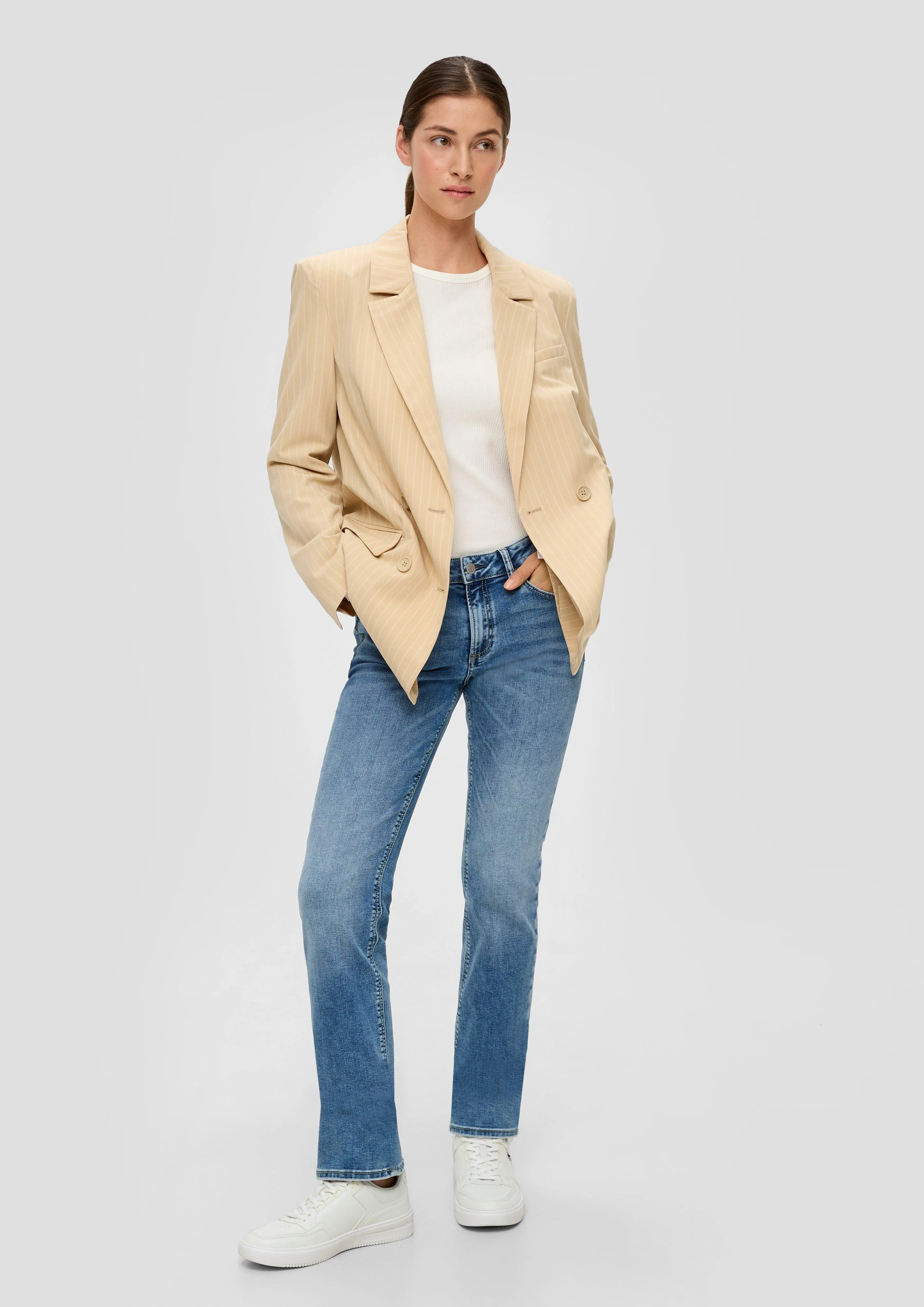 Catie jeans / slim fit / mid rise / straight leg