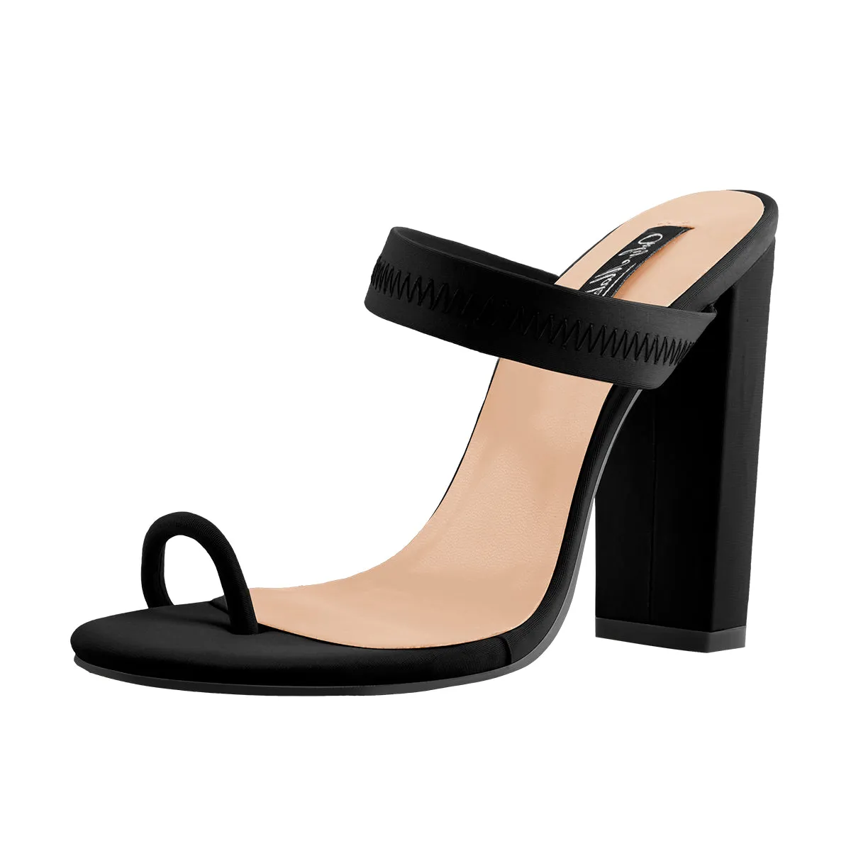 Chunky high heel sandals with toe ring in black - mules style