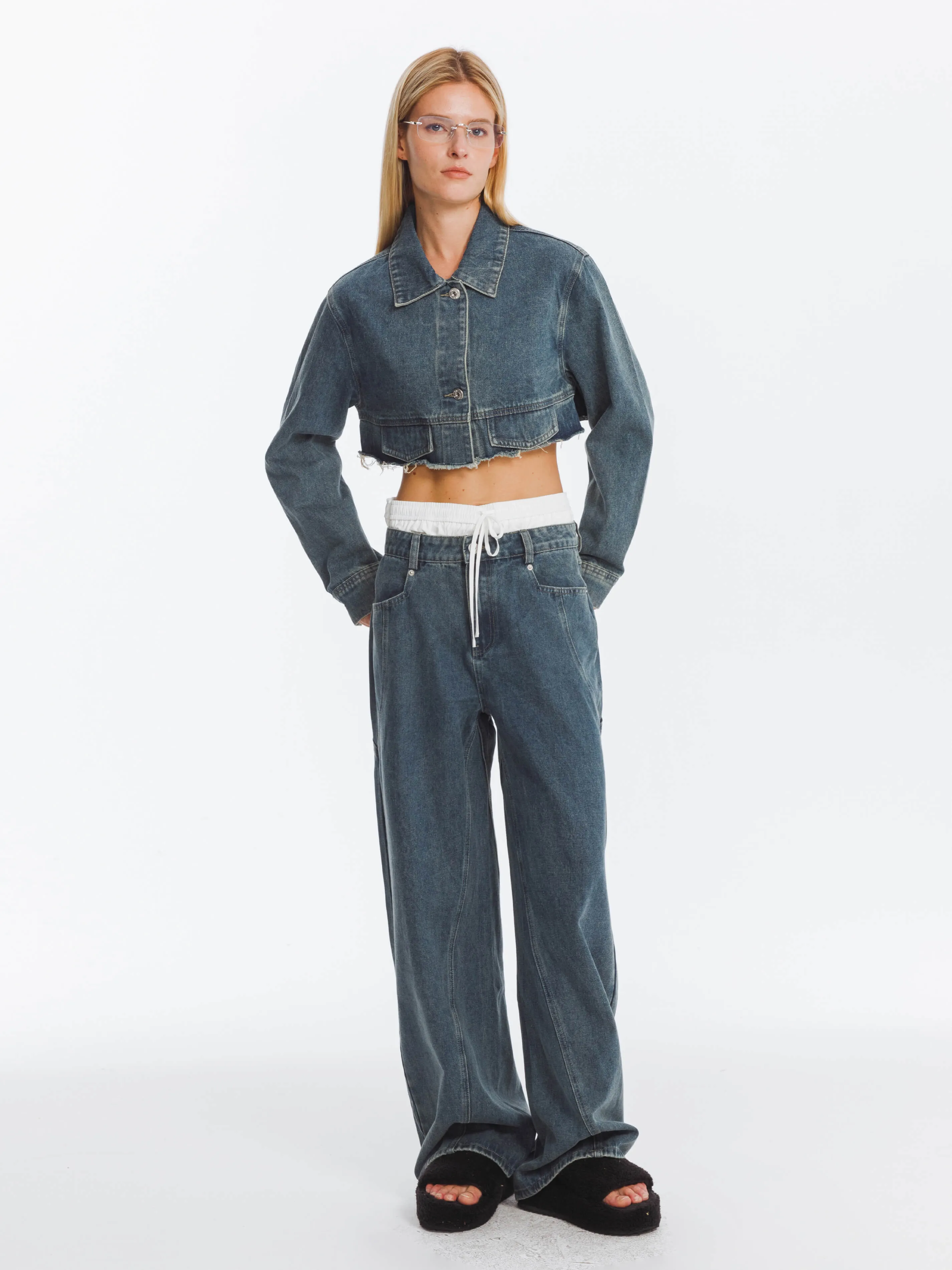 Cutaway Loose Straight Jeans