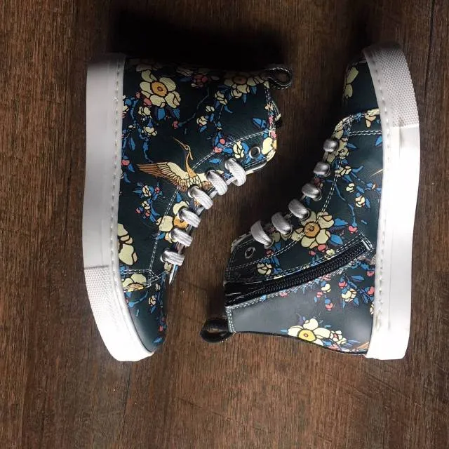 Dquared2 Kids Flower Floral Sneakers