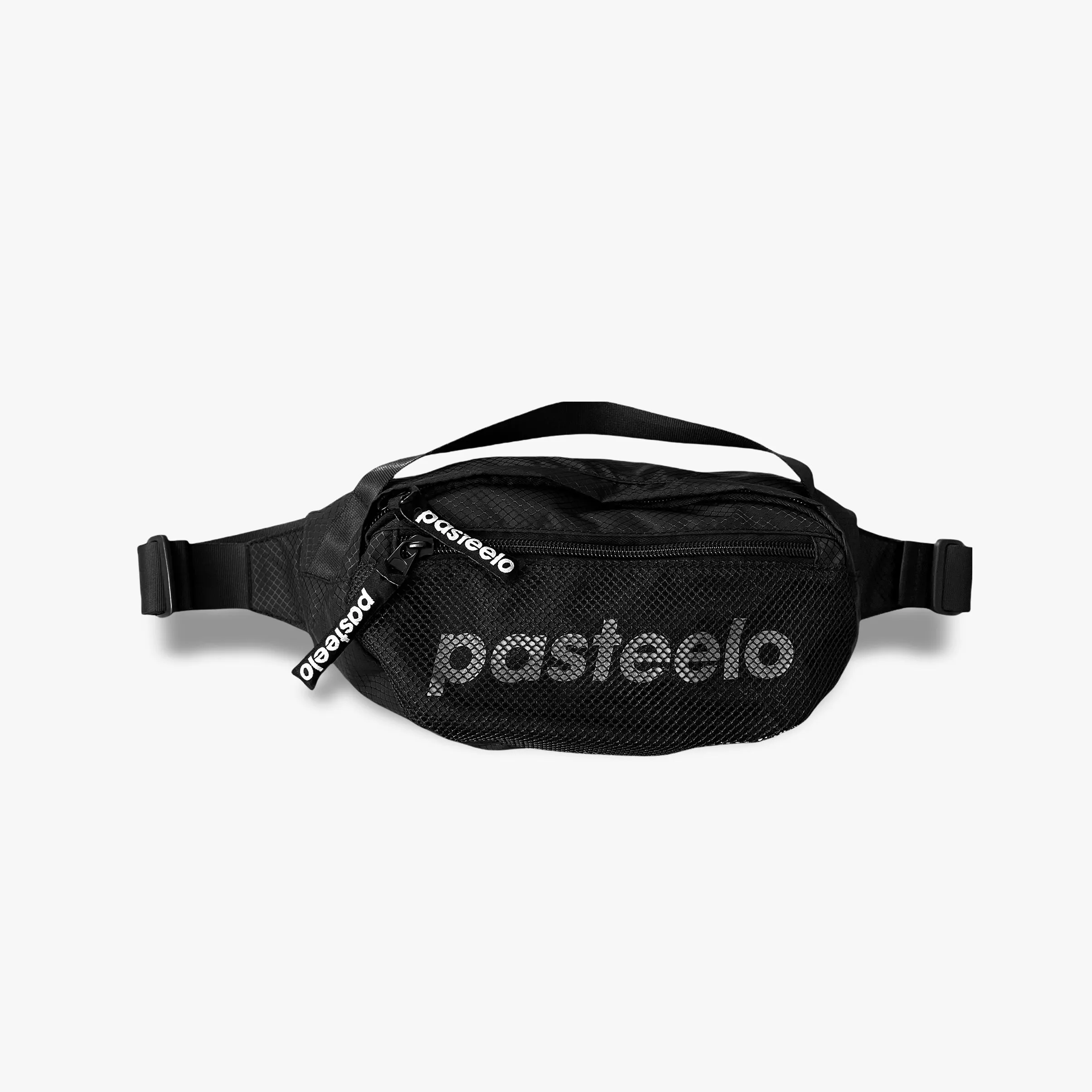 ESSENTIALS SPORTS BAG - BLACK