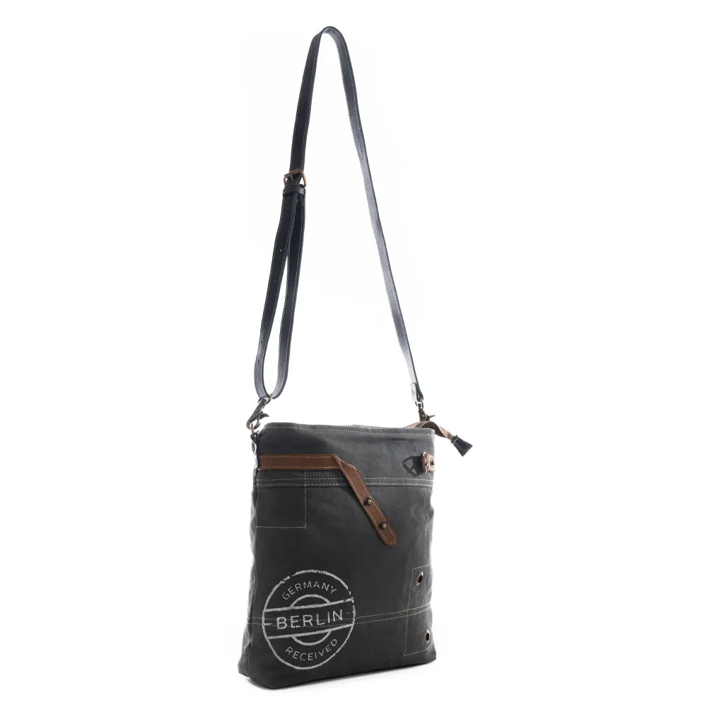 Europa Excitement Shoulder Bag