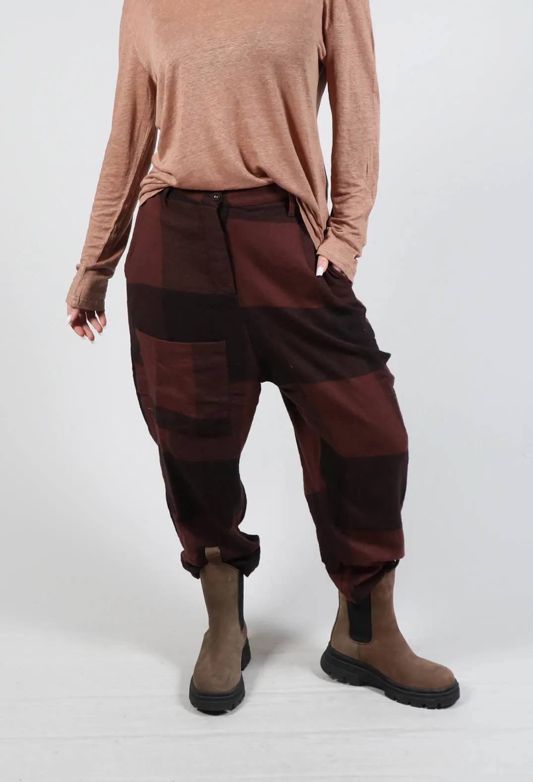 Gaston Trouser in Aubergine