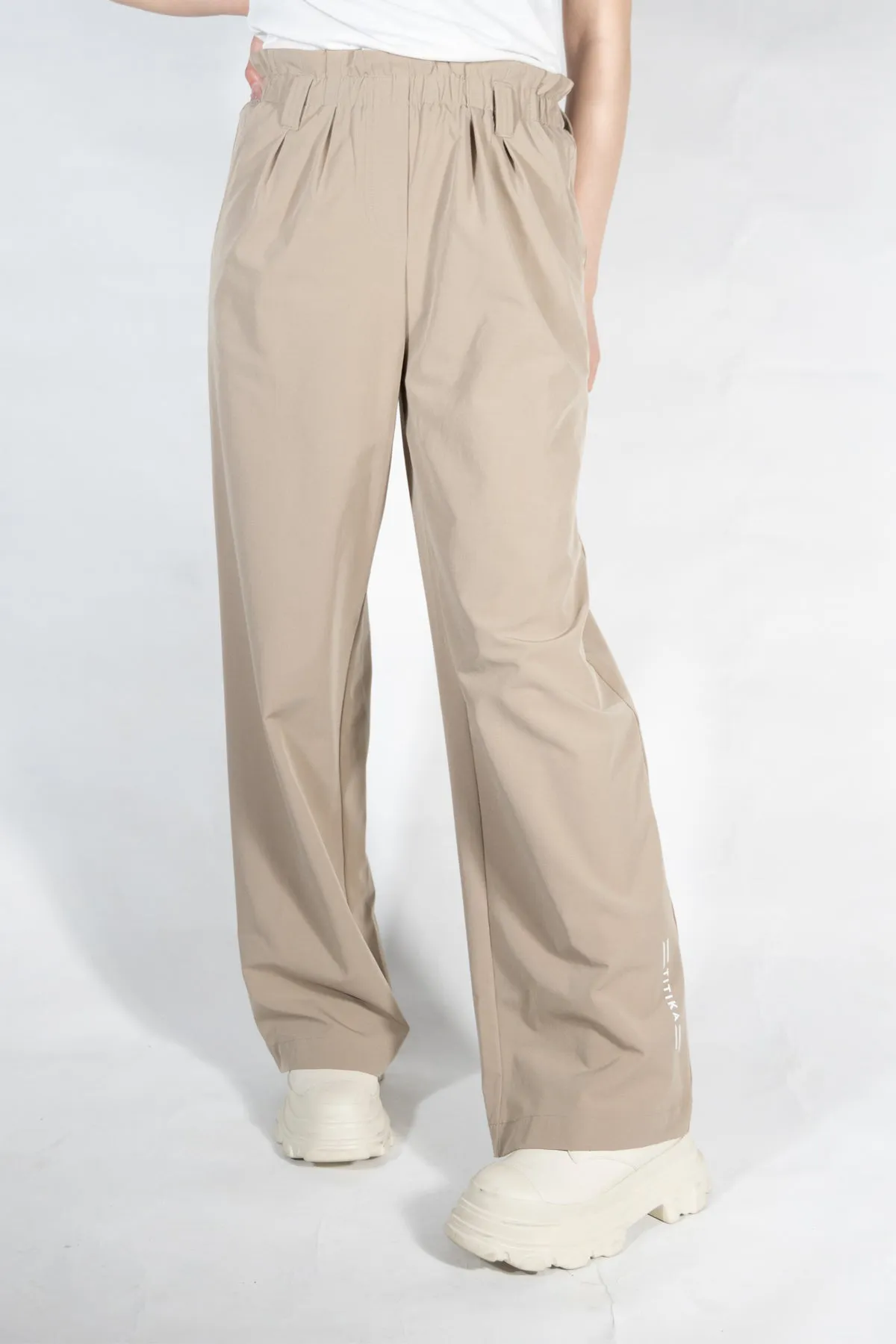 High-waisted Trousers