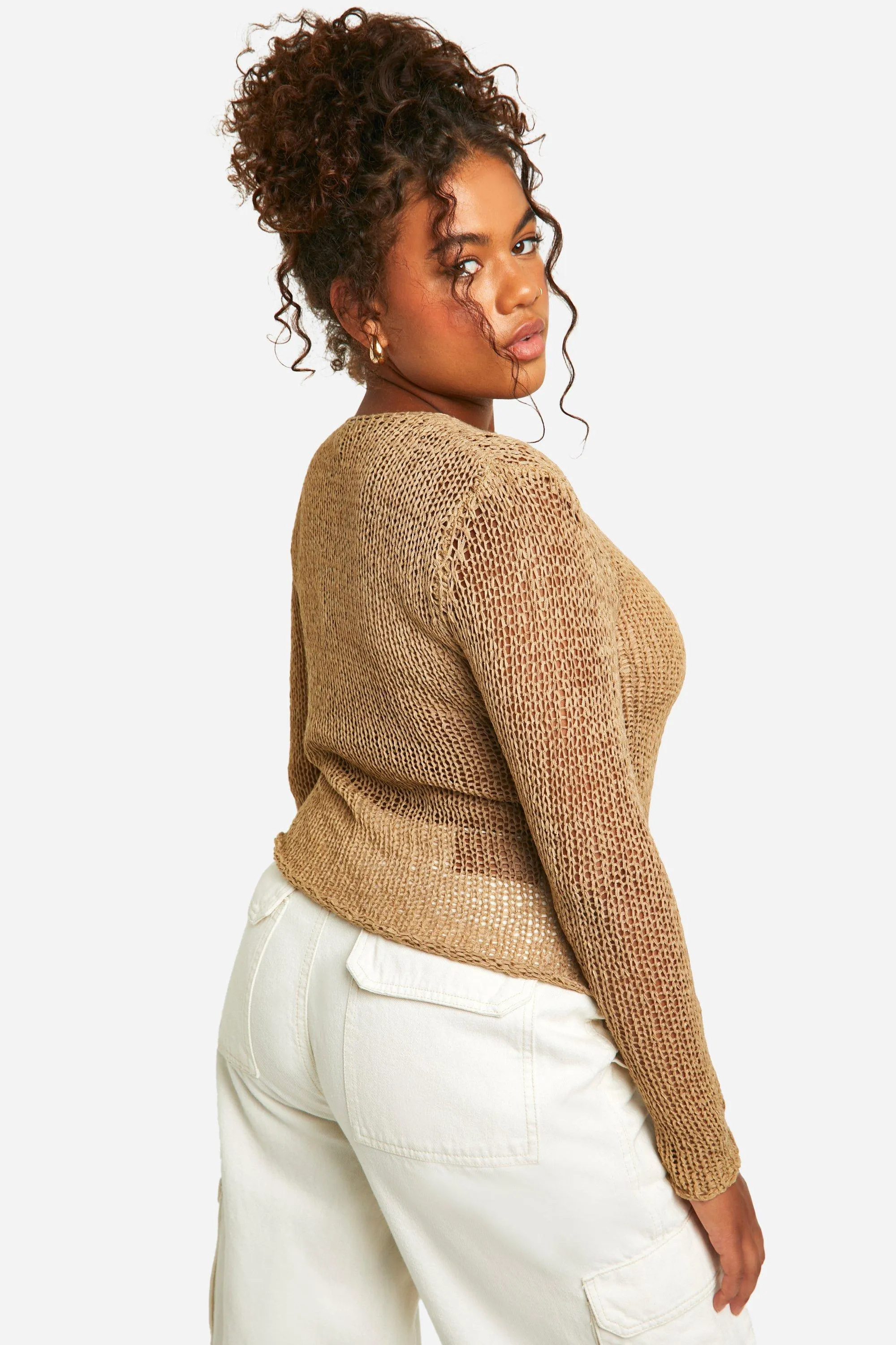 Plus Size Sheer Jumper with Loose Knit in Fine Gauge