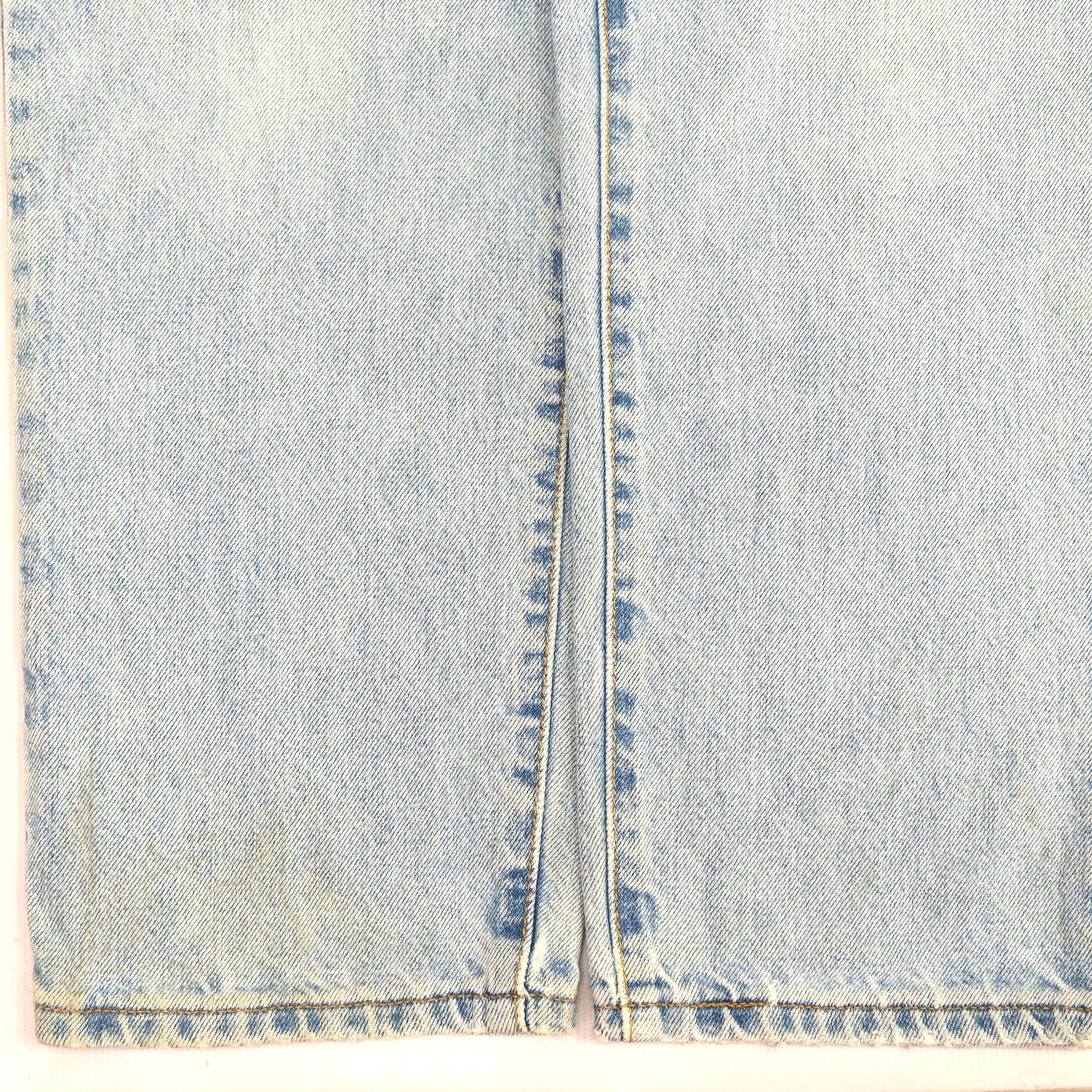 Levi's 550 Baggy Light Blue Jeans