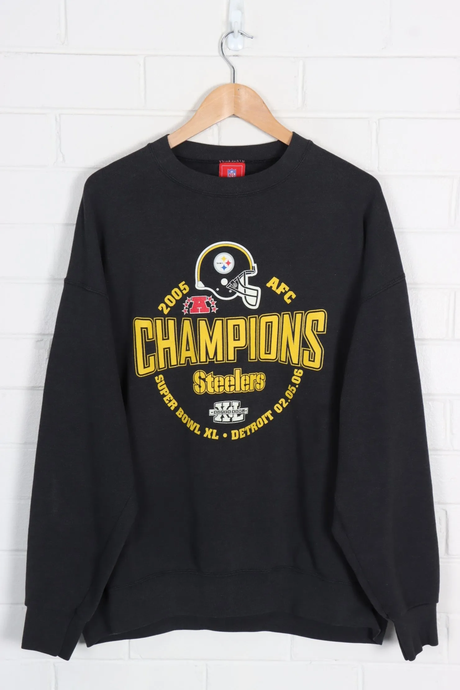 Pittsburgh Steelers Super Bowl Champions Helmet Sweatshirt (XXL) - NFL Merchandise