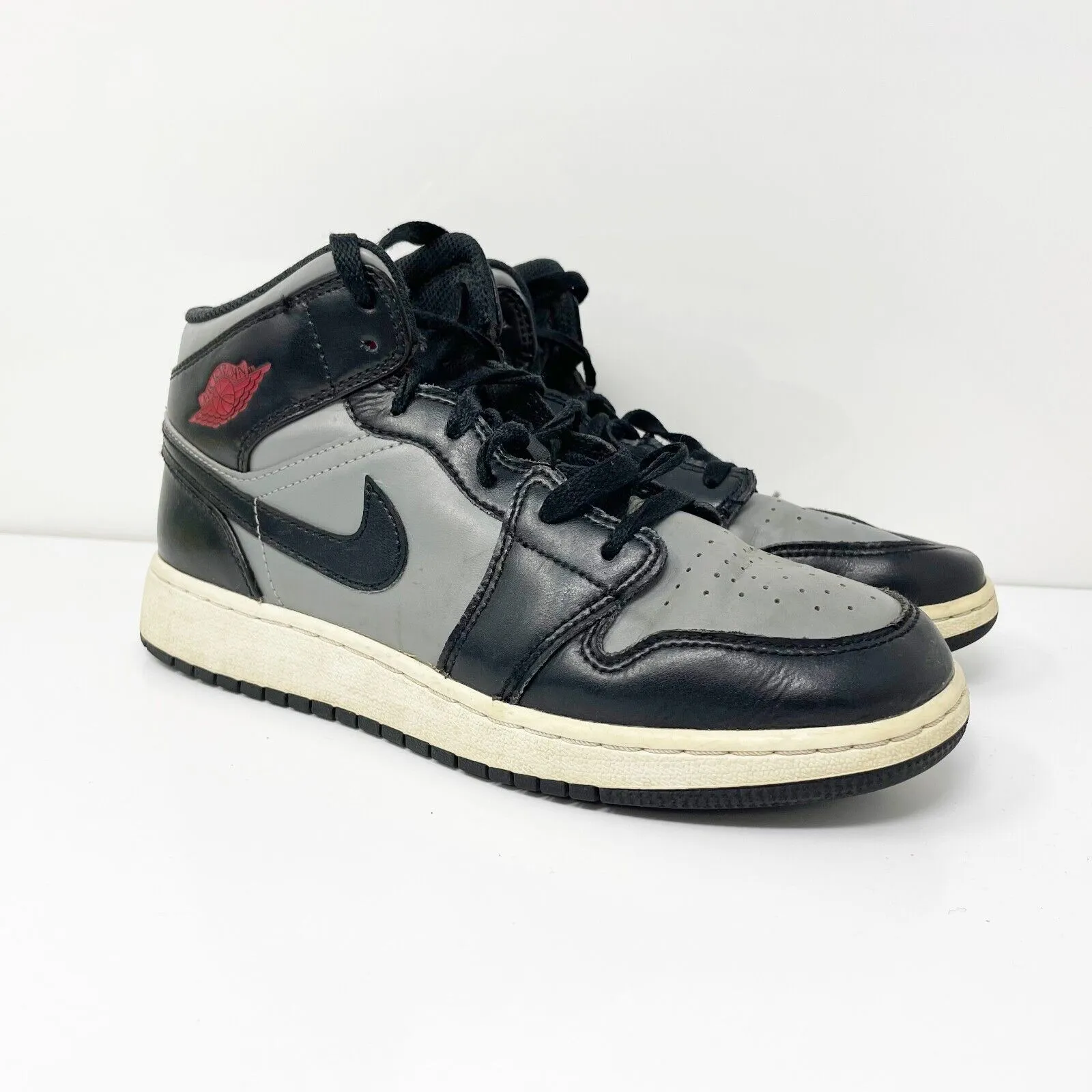 Nike Boys Air Jordan 1 Mid 554725-096 Black Basketball Shoes Sneakers Size 6Y