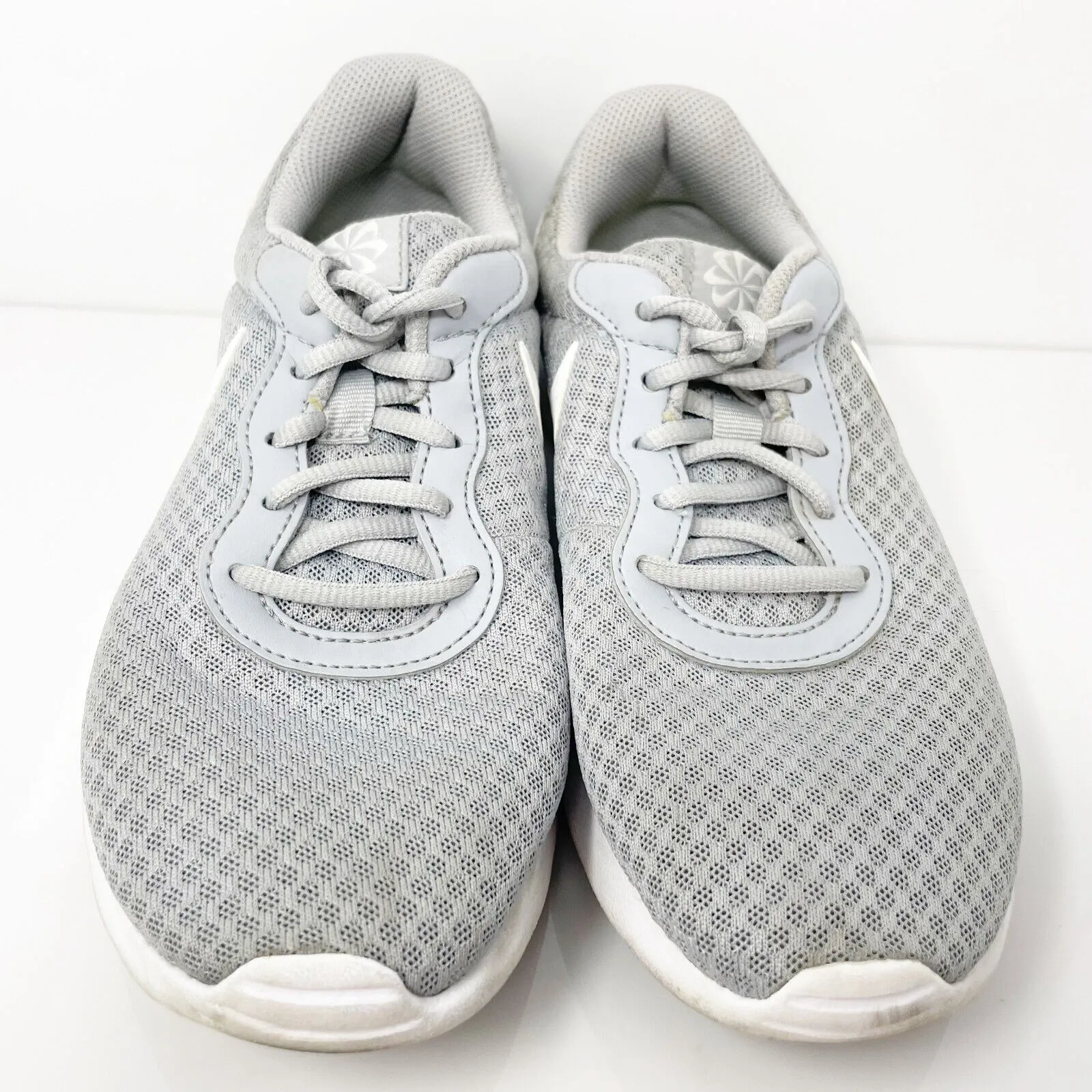 Nike Womens Tanjun DJ6257-003 Gray Running Shoes Sneakers Size 6.5