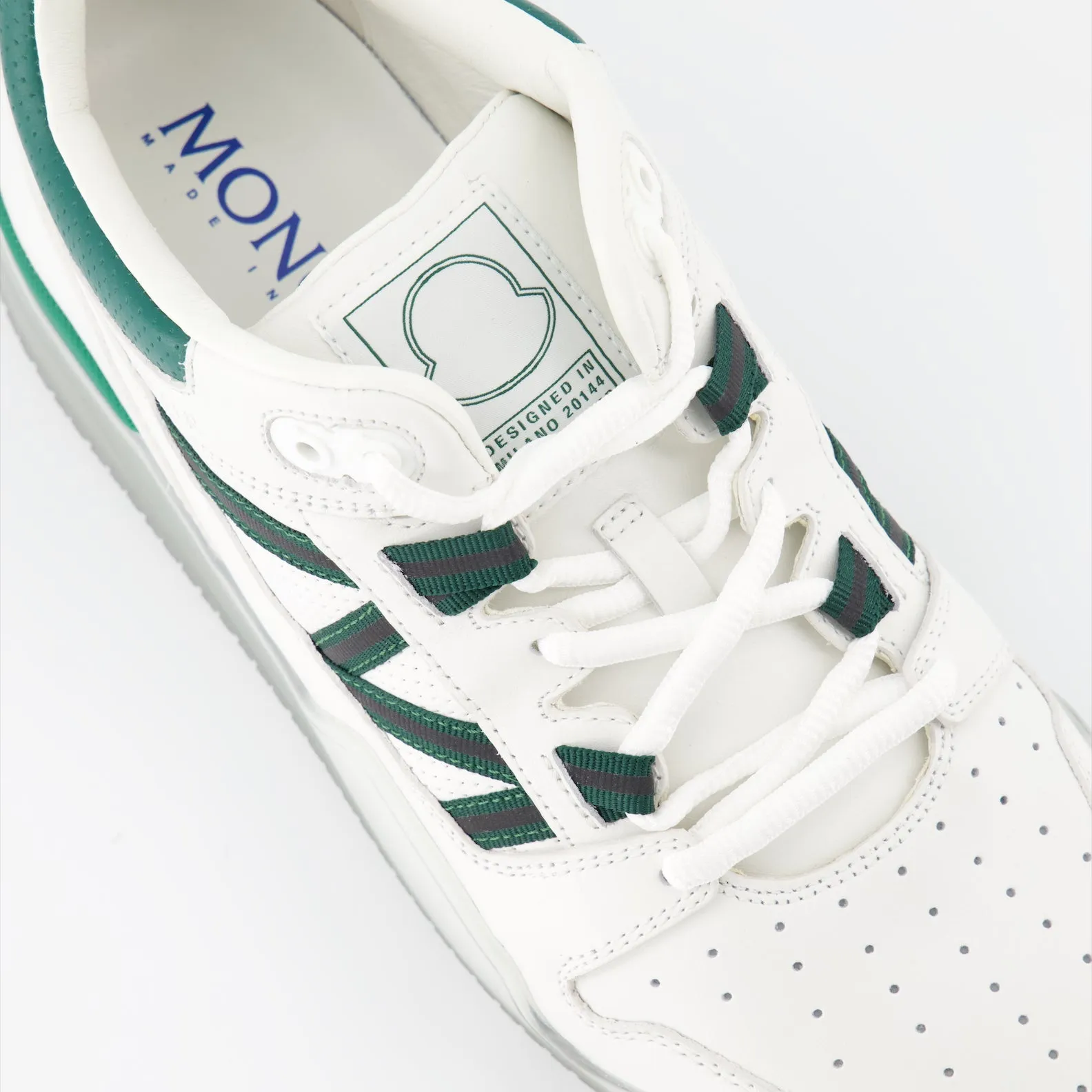 Pivot White-Green Sneakers