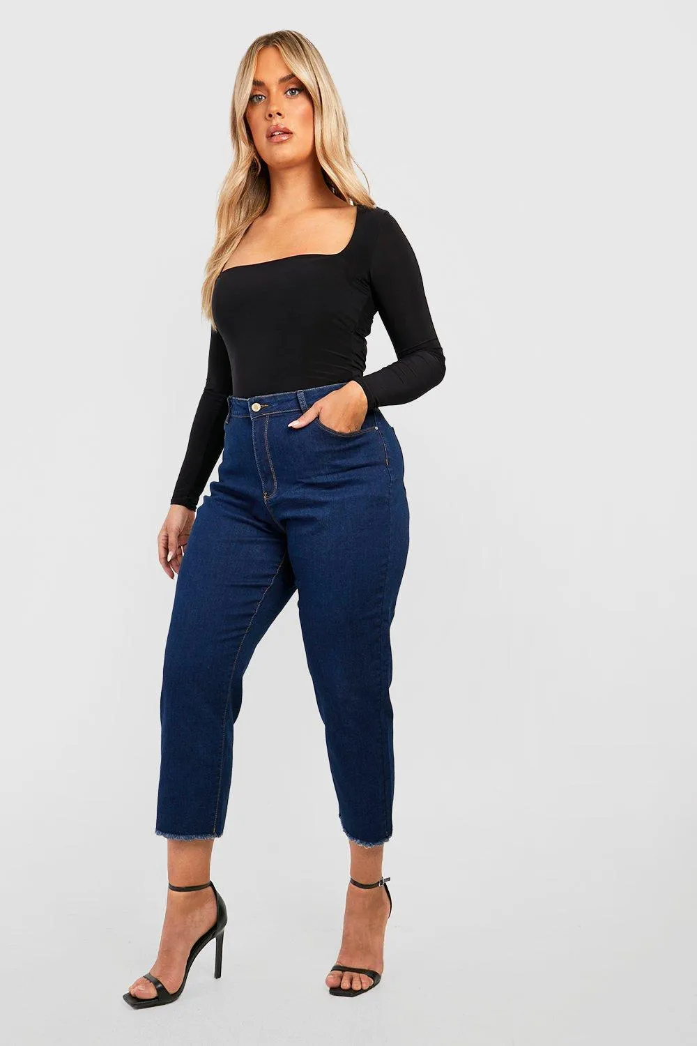 Plus Raw Hem Cropped Mom Jeans