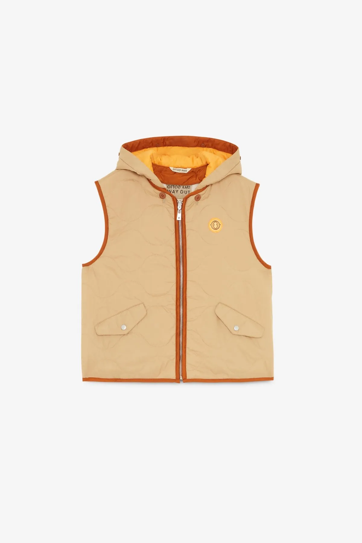 Puffer vest with hood