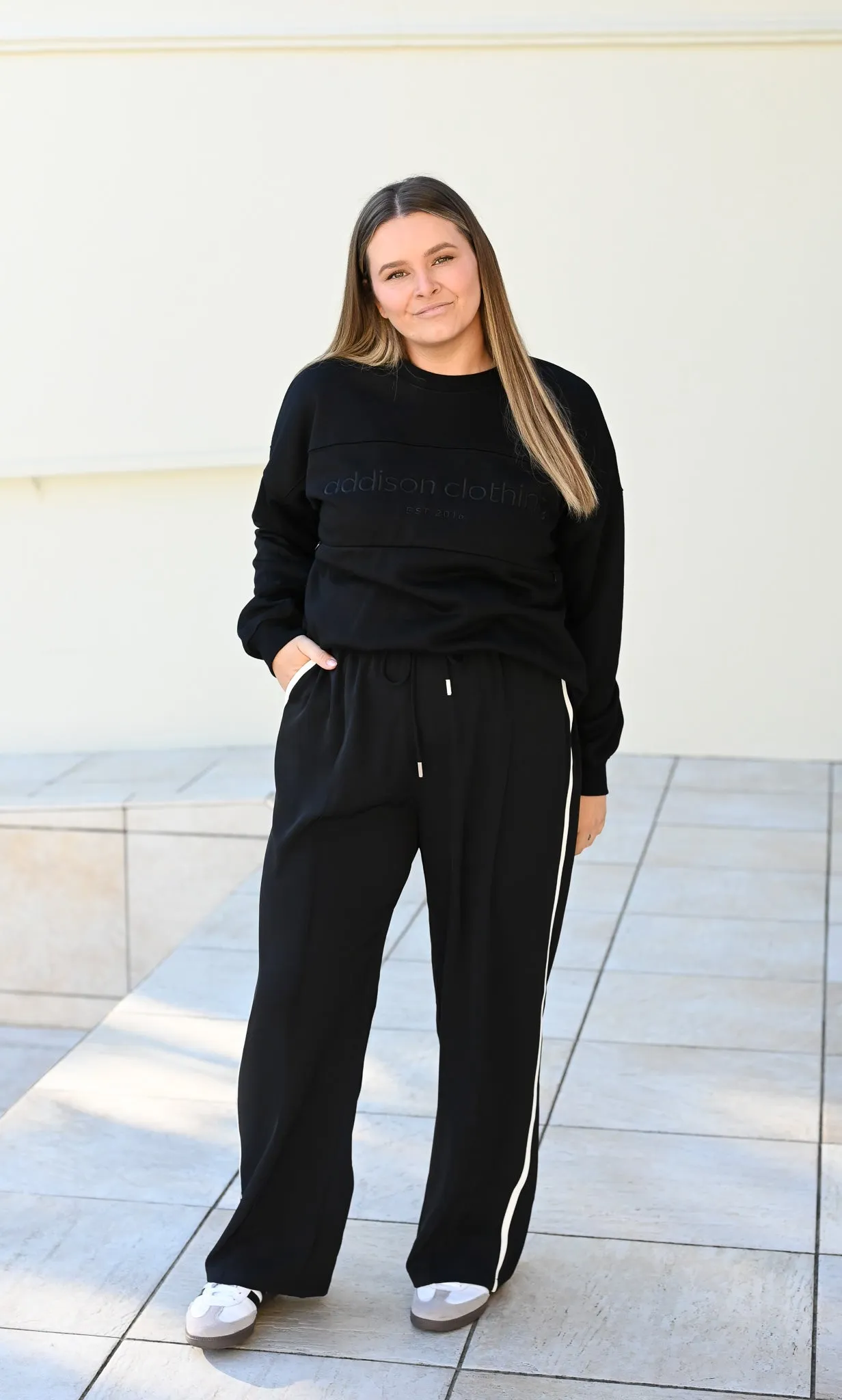 Quinn Sweatshirt - Black