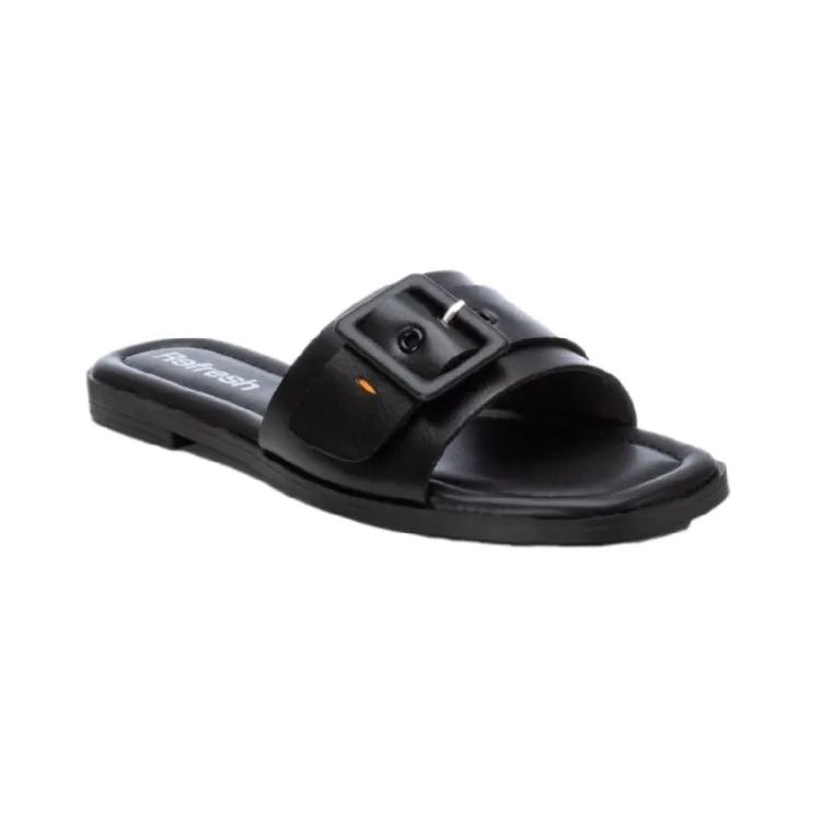 Flat Black Donna Sandals