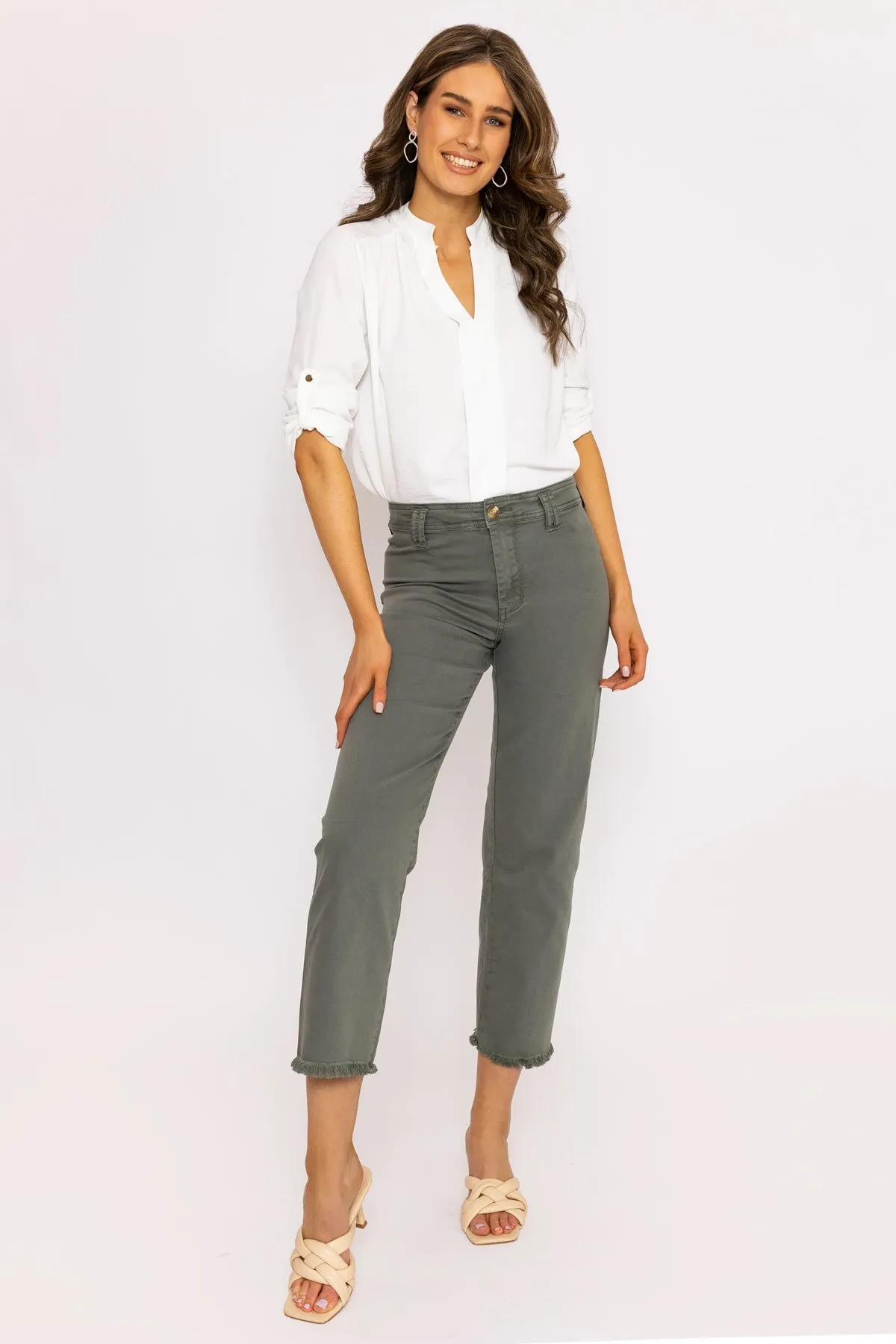 Seamless Hem Jeans in Khaki