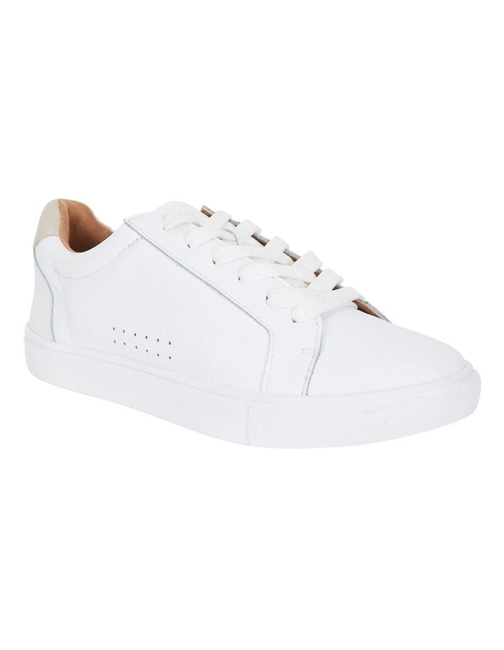 Serena Sneakers in White Leather