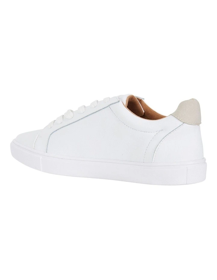 Serena Sneakers in White Leather