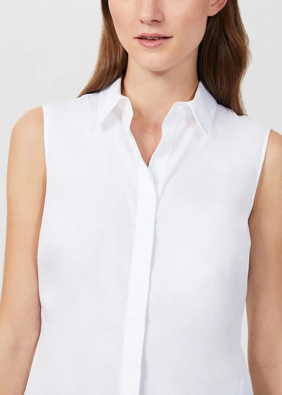 Sleeveless Vic Shirt 0120/6573/9083l00 White