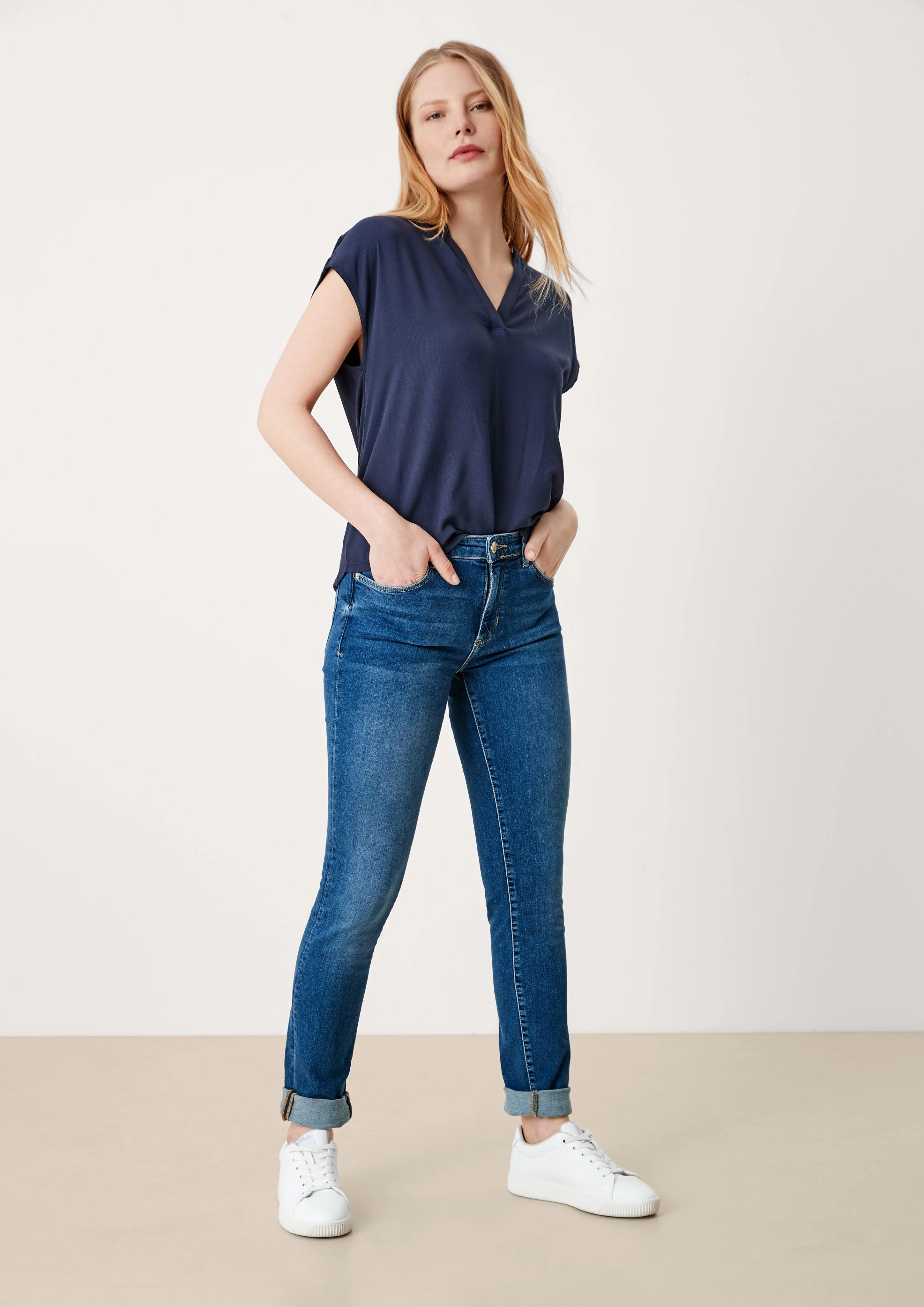 Slim fit: slim leg jeans