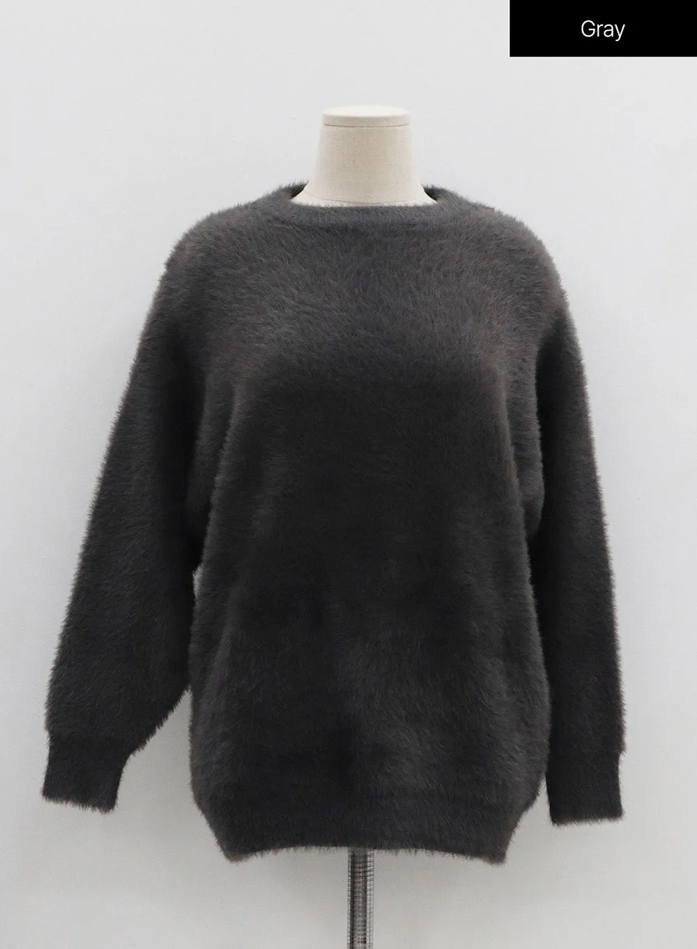 Round Neck Sweater Knitwear O028