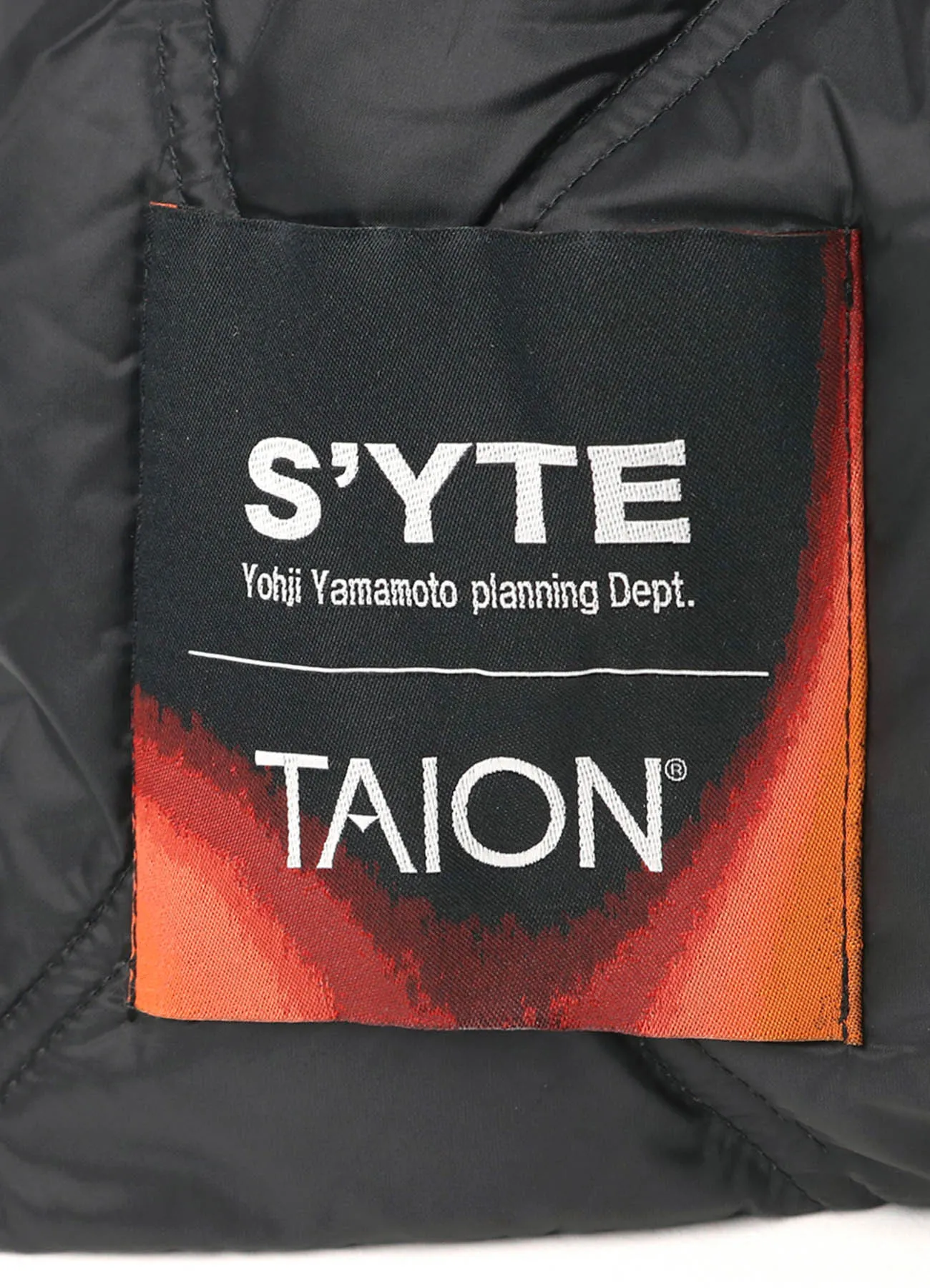 【S'YTE x TAION】Collaboration Collection QUILTED DOWN APRON BAG