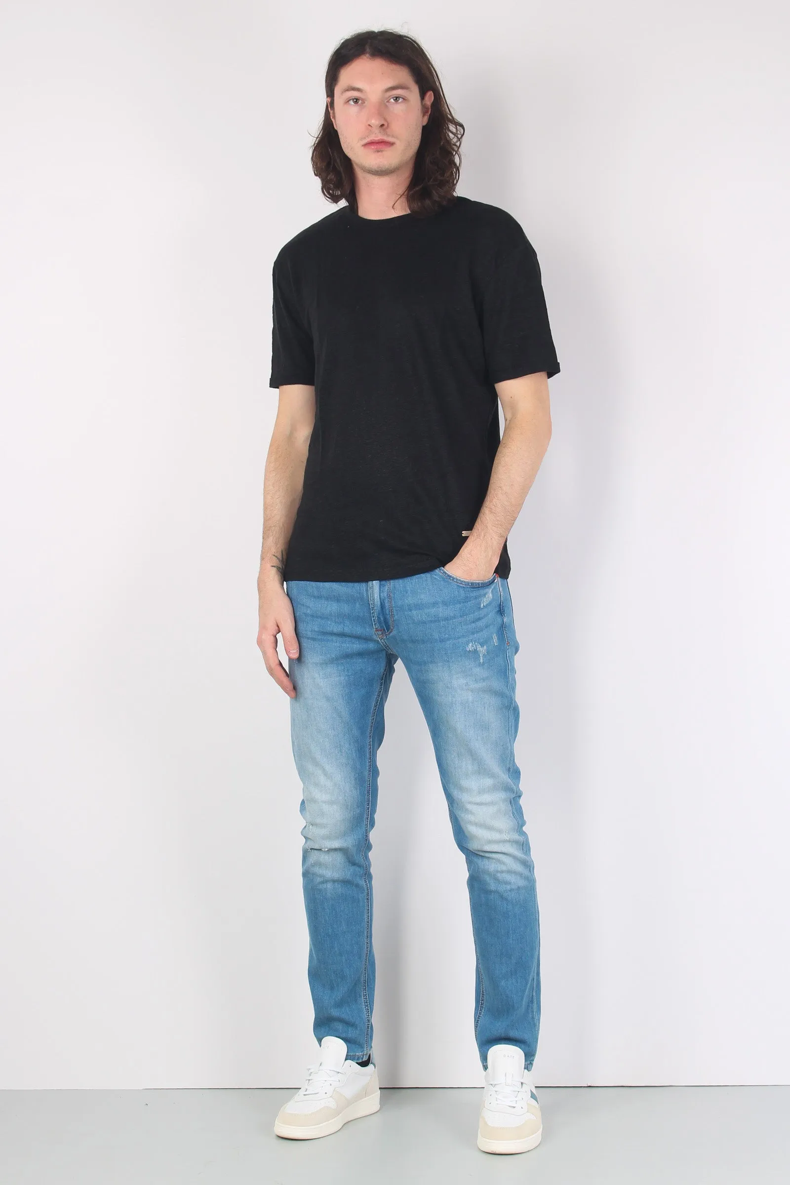 Black Linen Tshirt