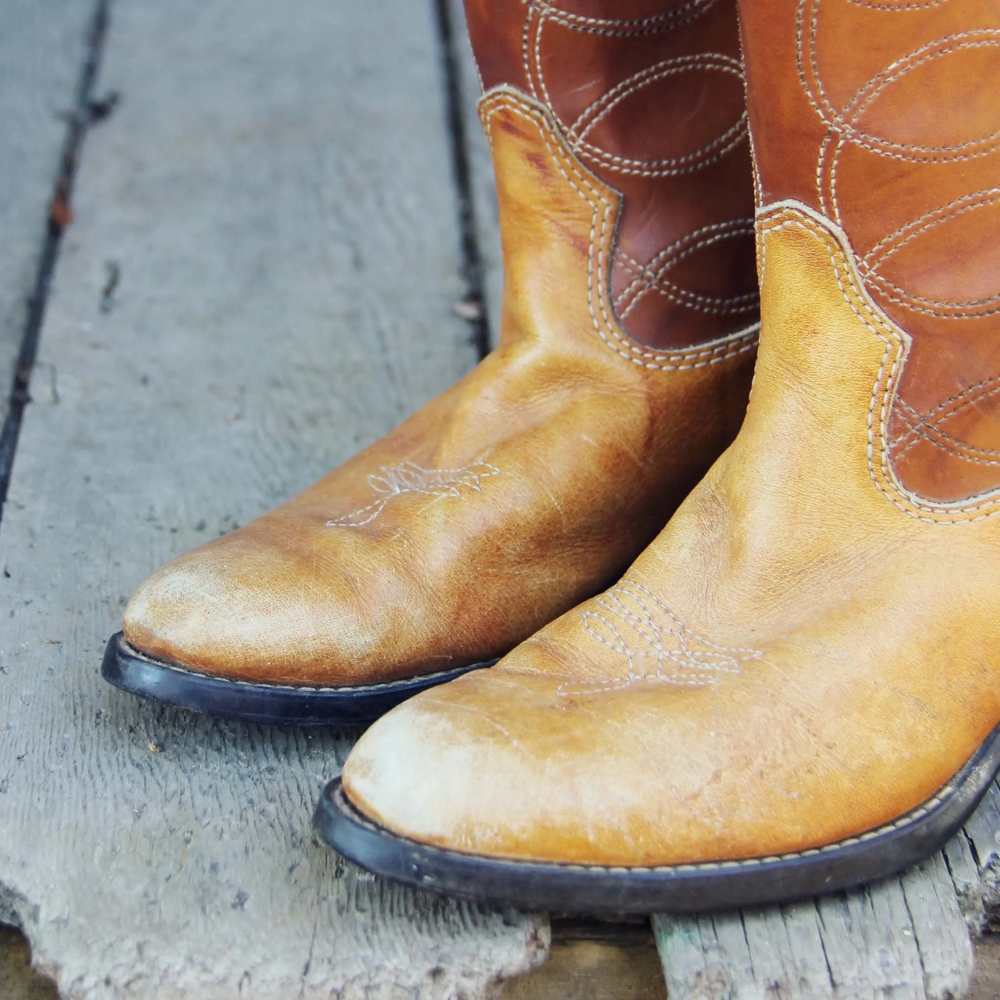 Retro Caramel Knit Boots