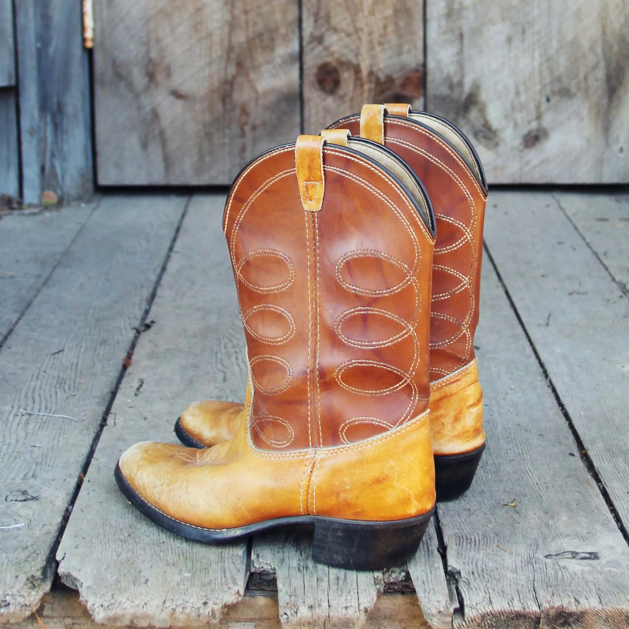 Retro Caramel Knit Boots