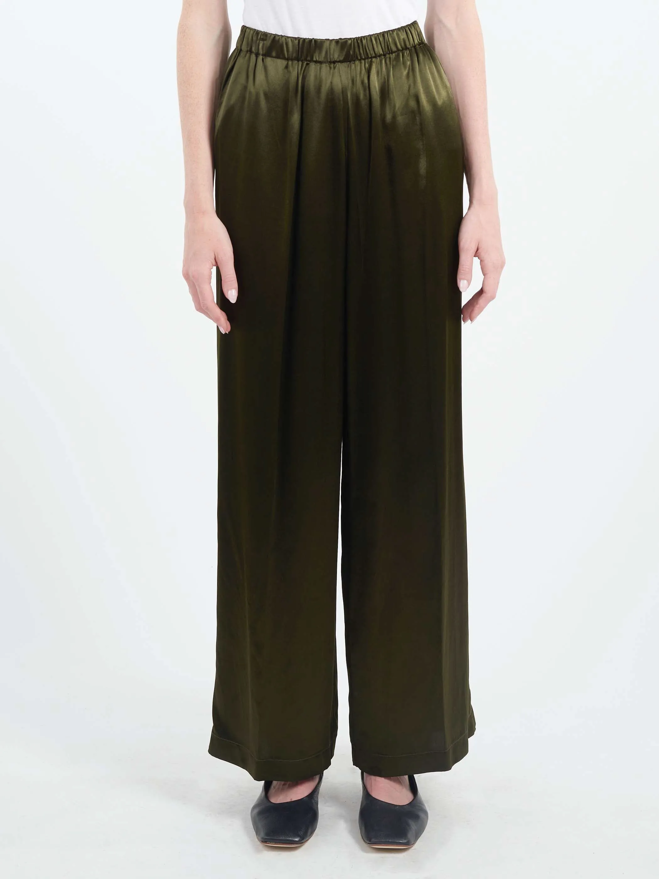 Wide-leg Pants