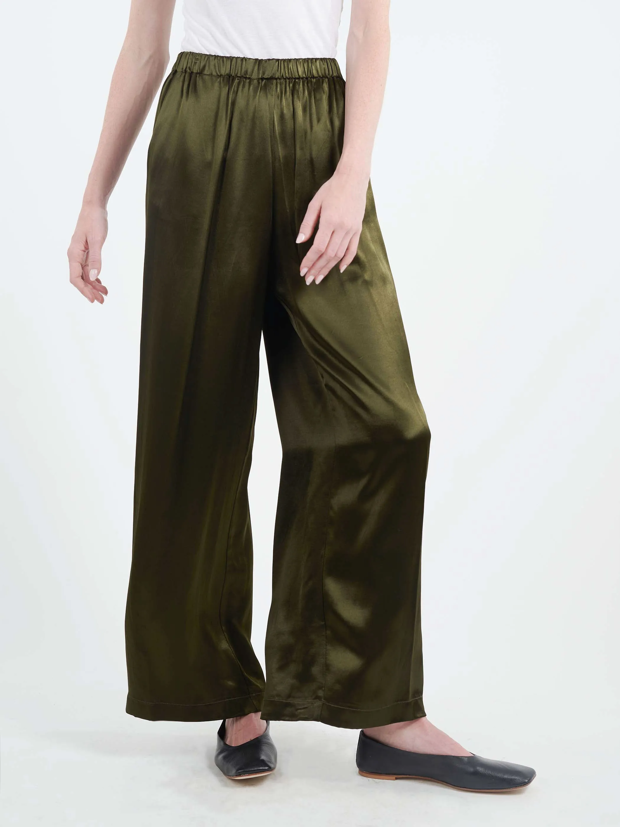 Wide-leg Pants