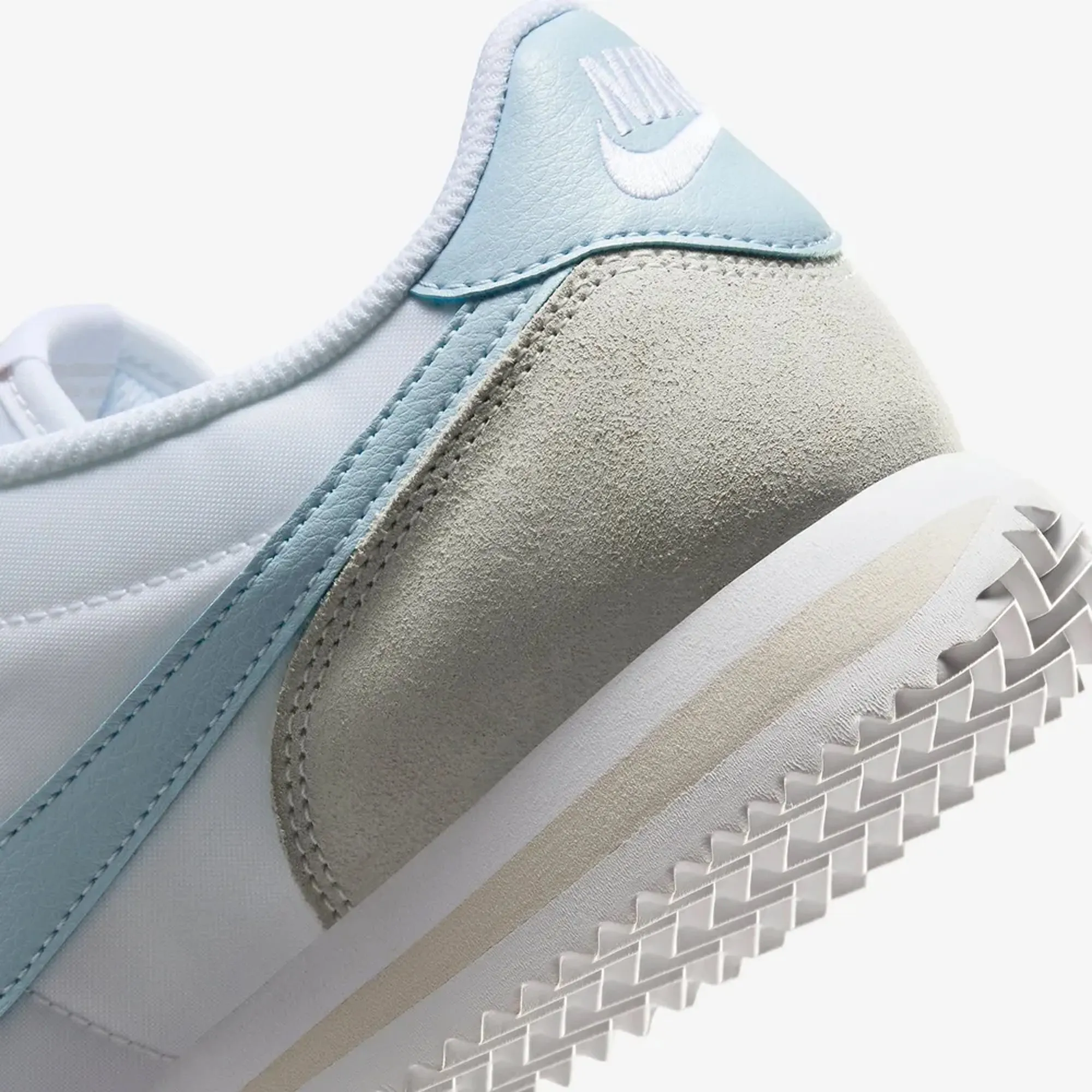 WMN'S NIKE CORTEZ WHITE LIGHT ARMORY BLUE LIGHT OREWOOD BROWN