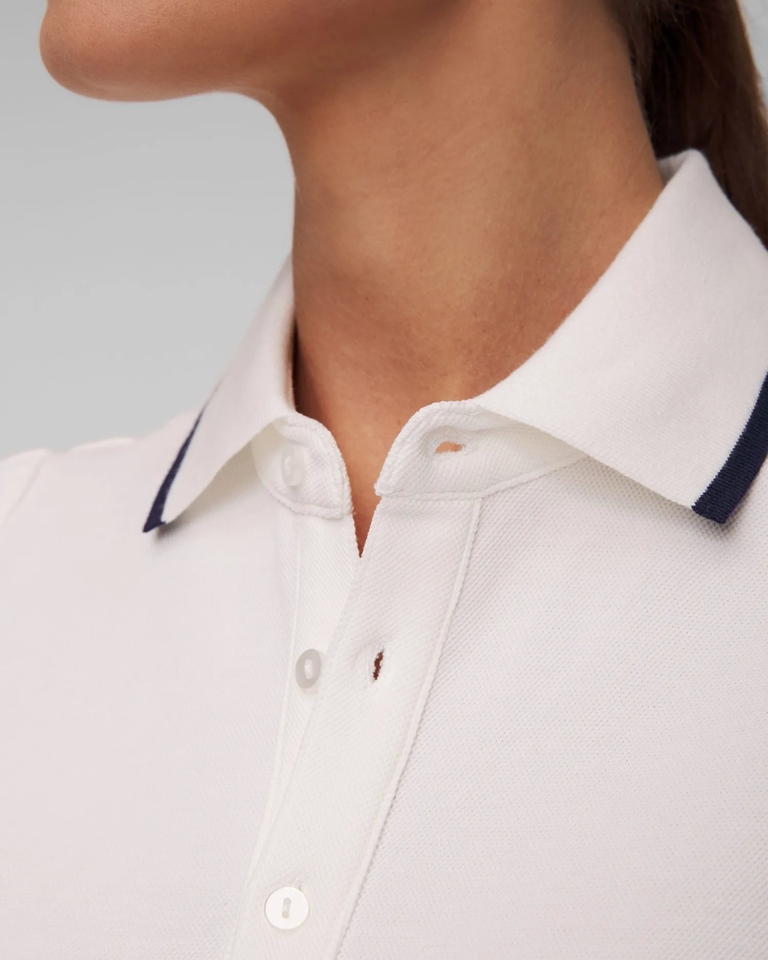 Women's white The Upside Bounce Birdie Crop Polo usw124020-white