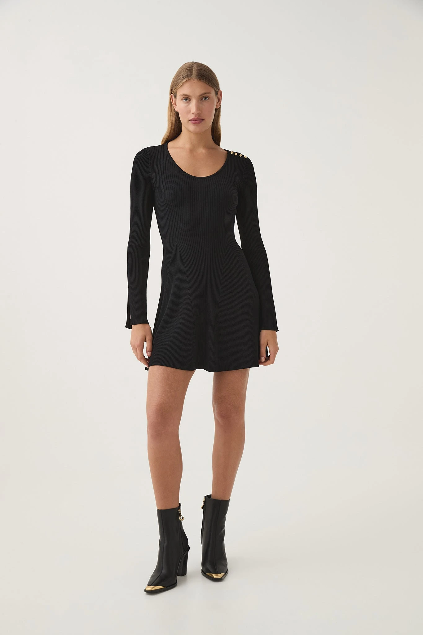 --Zeitgeist Knit Mini Dress-